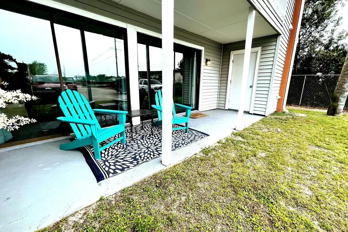 Kings Cove Central Destin 3 Community Pools
